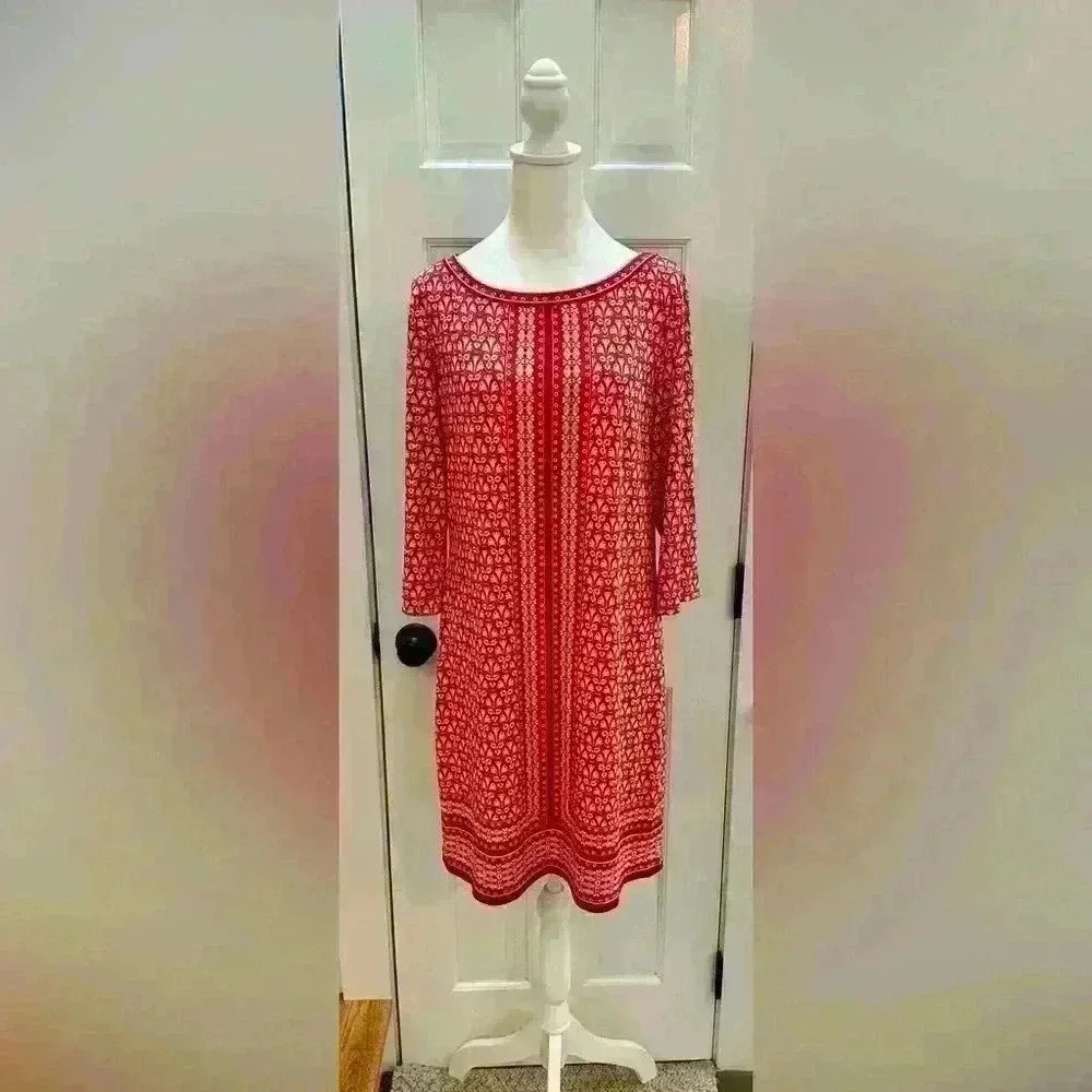 Max Sudio drsss, size L, 3/4 sleeves, 37” length, 19” across the chest.